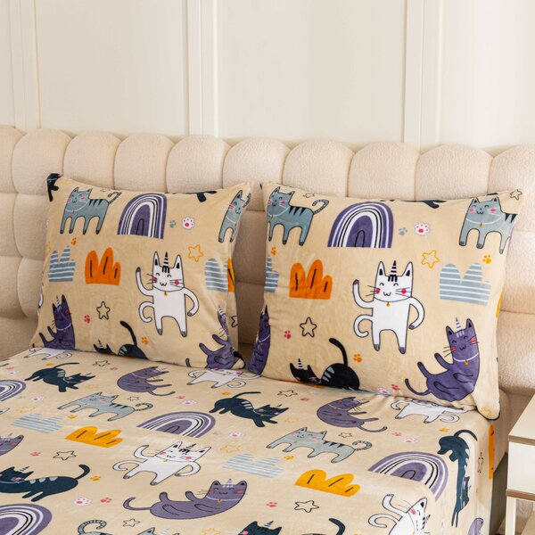 Posteljina mikropliš PURRSLEEP bež. Dimenzije posteljine: 2 kom 70 x 90 cm | 200 x 220 cm