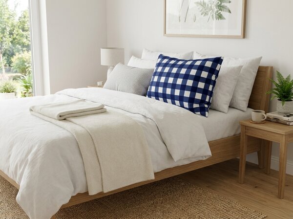 Jastučnica od mikrovlakana NAVY GINGHAM 70x90 cm, plavo-bijela