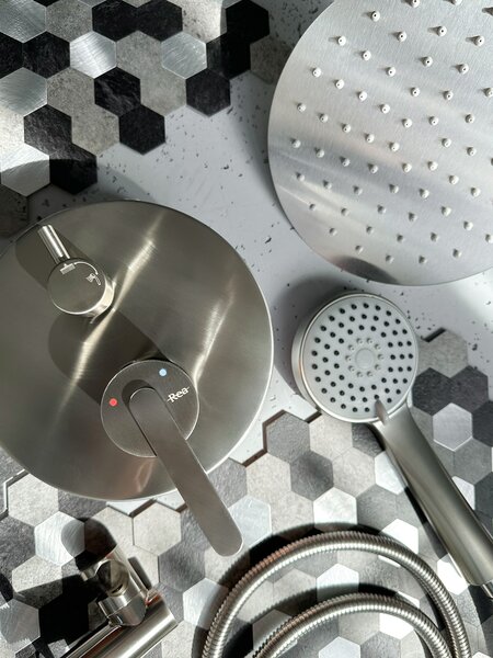 Tuš set Rea Ontario Brush Nickel + BOX