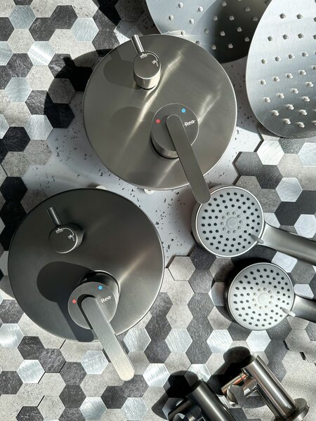 Tuš set Rea Ontario Brush Nickel + BOX