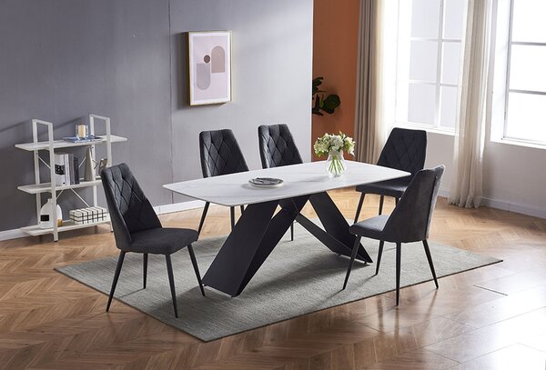 Stol AMAYA