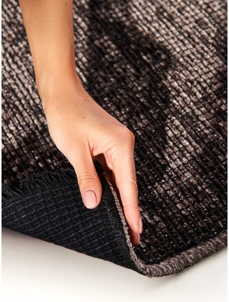 Smeđa staza 80x250 cm Prisma – Elle Decoration
