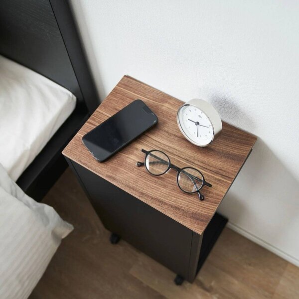 Metalni pomoćni stol 22x31 cm Tower – YAMAZAKI