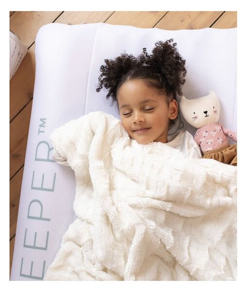 Stokke putni krevetić Jetkids Cloudsleeper na napuhavanje - White