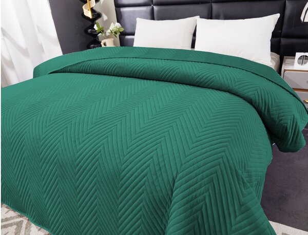 Zeleni bašunasti prekrivač za krevet ARROW VELVET Dimenzije: 200 x 220 cm