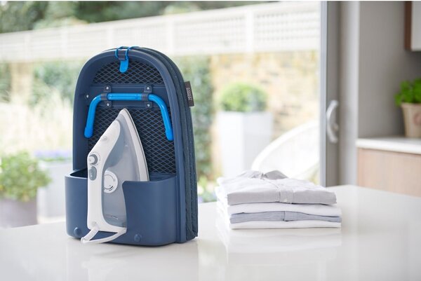 Plava stolna daska za glačanje Joseph Joseph Pocket Plus