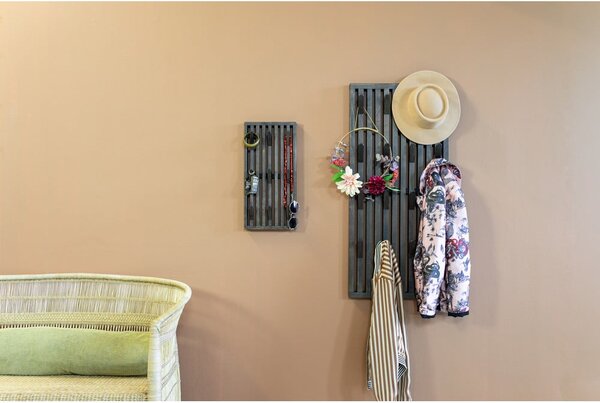 Tamno smeđa ploča za vješanje garderobe od punog hrasta 46x100x8 cm Parco – Spinder Design