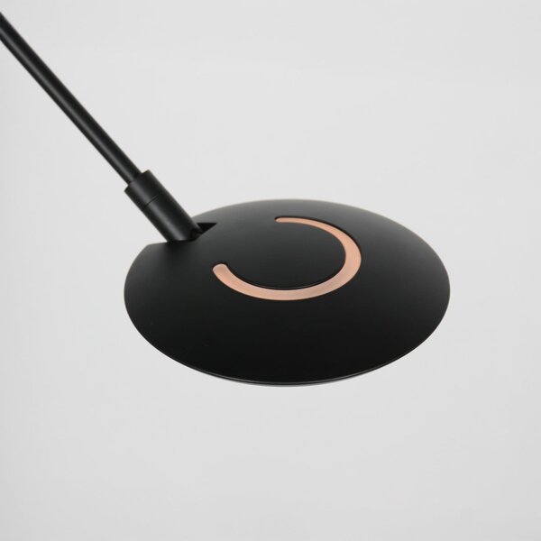 Steinhauer Zenith 2 LED zidna svjetiljka s crnim krakom, CCT, metal, utikač, prigušiva, Crno, Dnevni boravak/blagovaonica, Metal