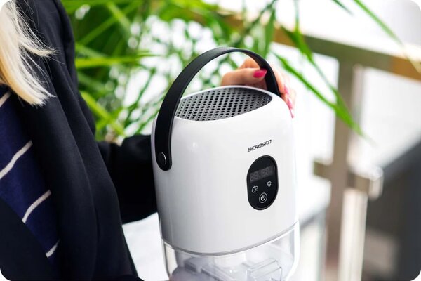 Berdsen BR-10B bijeli odvlaživač zraka - apsorber vlage