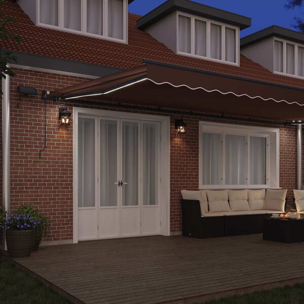 Tenda na ručno uvlačenje s LED smeđa 600 x 300 cm - Smeđa / 600 x 300 cm