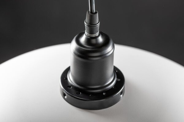 VISEĆA SVJETILJKA E27 HORIZON BIJELA IP20