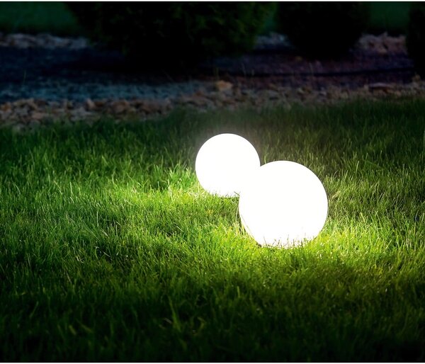 LED vanjska svjetiljka sa solarnim panel (visina 17 cm) Melo – Reality
