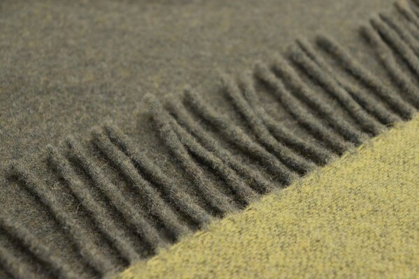 Deka Cashmere Olive 130x170