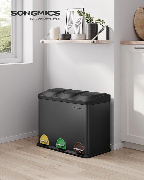 SONGMICS kanta za razdvojeno smeće s 3 pretinca na pedalu, 45 L (3 x 15 L), crna kao tinta