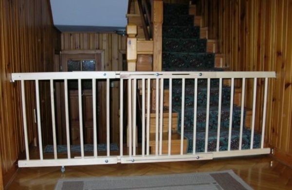 Zaštita za vrata, stepenice Visina ograde: 68 cm, Širina ograde: 72 - 122 cm