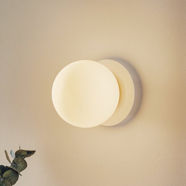 EMIBIG LIGHTING Zidna svjetiljka Minerva K1, bijela, Ø 15 cm, staklo/metal, prigušiva, Bijela, Područje hodnika, Metal