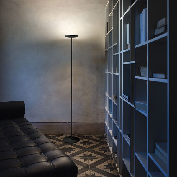 Linea Light Joshua LED podna lampa u crnoj boji, prigušiva, Crno, Dnevni boravak/blagovaonica, Metal