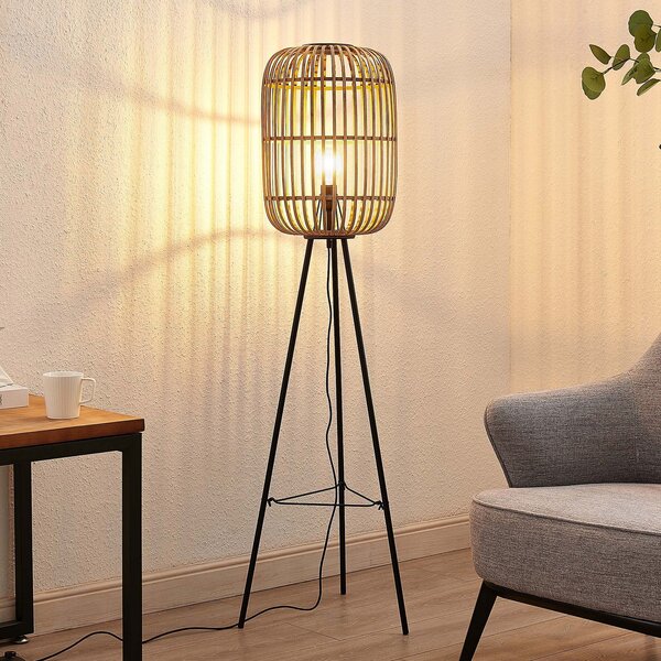 Lindby podna lampa Canyana, 139 cm, natur, ratan, tronožac, Drvo, Dnevni boravak/blagovaonica, Drvo, tronožac