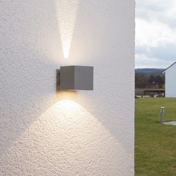 Lucande LED vanjska zidna svjetiljka Jarno, srebrna, metal, 9cm, Sivo, Metal, Zidna utičnica iznad/dolje