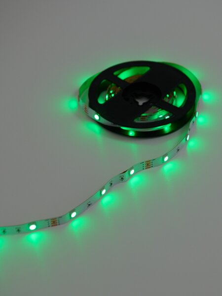 Sinsay - LED RGB traka 3 m s daljinskim upravljačem