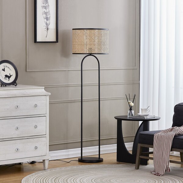 Lindby podna lampa Yaelle, 146 cm visoka, ratan, crna, E27, Drvo, Dnevni boravak/blagovaonica, Drvo