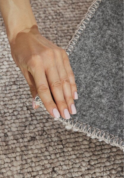 Siva/krem periva staza 80x240 cm Rocco Dark Cream – Elle Decoration