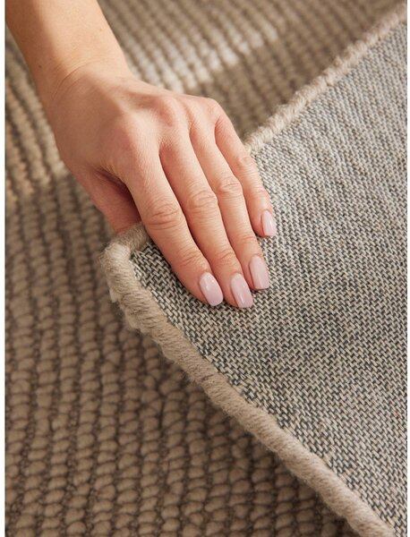Bež ručno rađena vunena staza 80x200 cm Calmio – Hanse Home