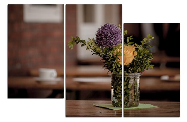 Slika na platnu - Ljetno cvijeće na stolu 172C (90x60 cm)
