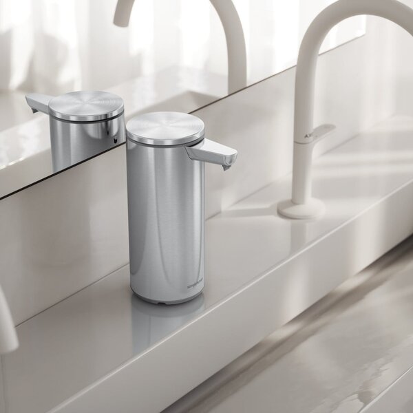Željezni automatski dozator sapuna u mat srebrnoj boji 266 ml – simplehuman