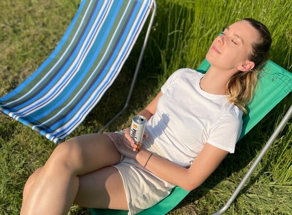 Sklopiva ležaljka za plažu SAND, plavo-bijela