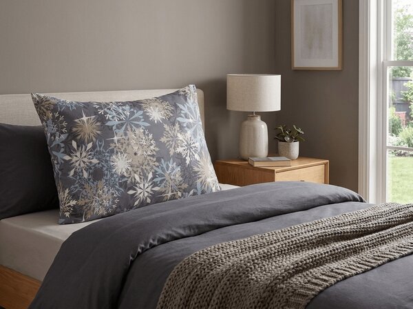 Jastučnica od mikrovlakana SNOWFLAKE 70x90 cm, modrošeda
