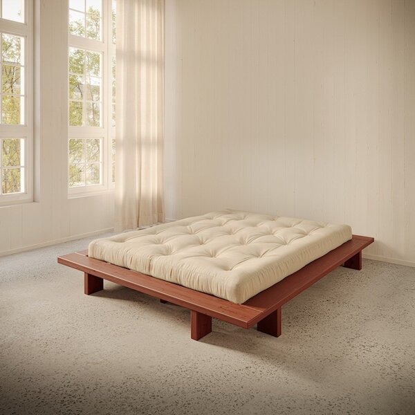 Bračni krevet od masivnog bora bez uzglavlja s podnicom 140x200 cm boje terakote Japan – Karup Design