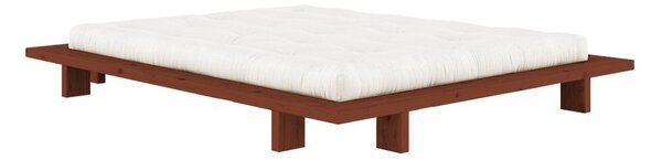 Bračni krevet od masivnog bora bez uzglavlja s podnicom 140x200 cm boje terakote Japan – Karup Design
