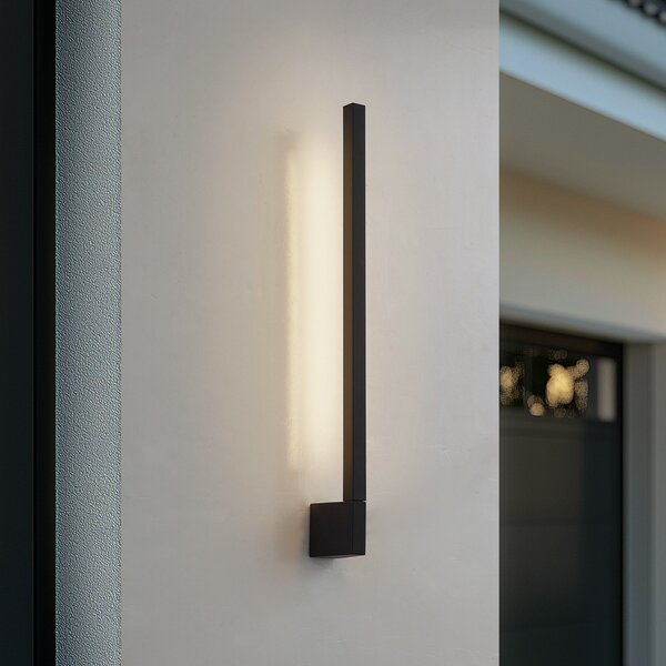 Lindby LED zidna svjetiljka Neano, 60 cm, crna, metalna, IP54, Crno, Aluminij