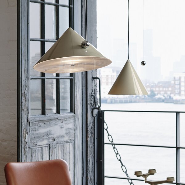 Tom Dixon LED viseća lampa Pose, sivo-bež, Ø 25 cm čelik, dim, prigušiva, Sivo, Dnevni boravak/blagovaonica, Metal