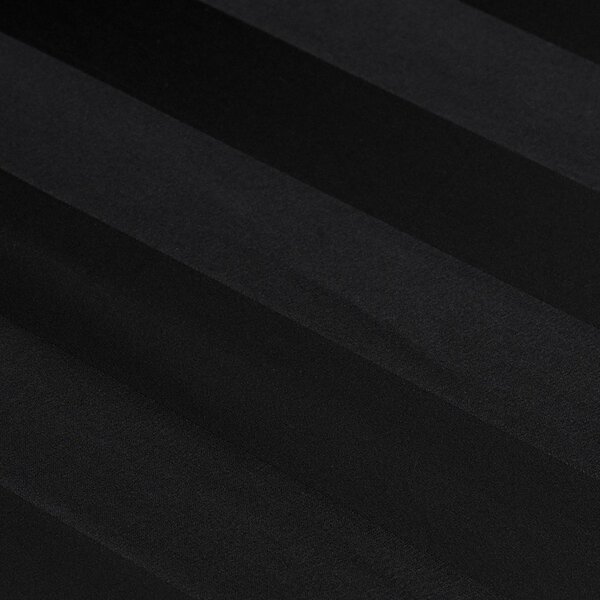 Crna satenska plahta s gumom 150x200 cm So Soft Satin Stripe – Catherine Lansfield
