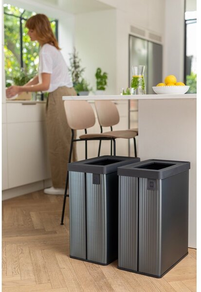Siva kanta za smeće za odvojeni otpad od reciklirane plastike 54 l Verto Recycle – Curver