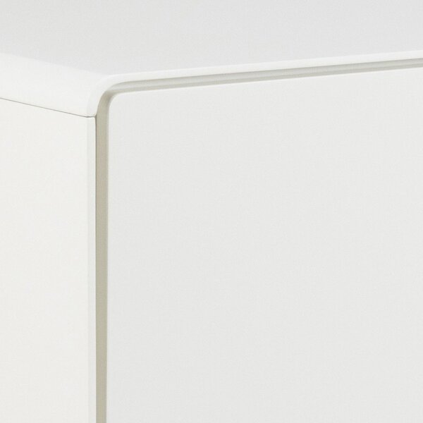 Bijela komoda 135x90x40 cm Lowell – Actona