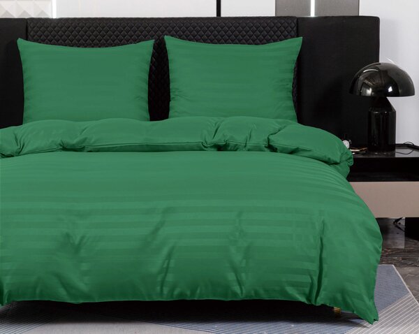 Hotelska posteljina od mikrovlakana JASMINE tamno zelena - pruga 2 cm Dimenzije posteljine: 70 x 90 cm | 140 x 220 cm