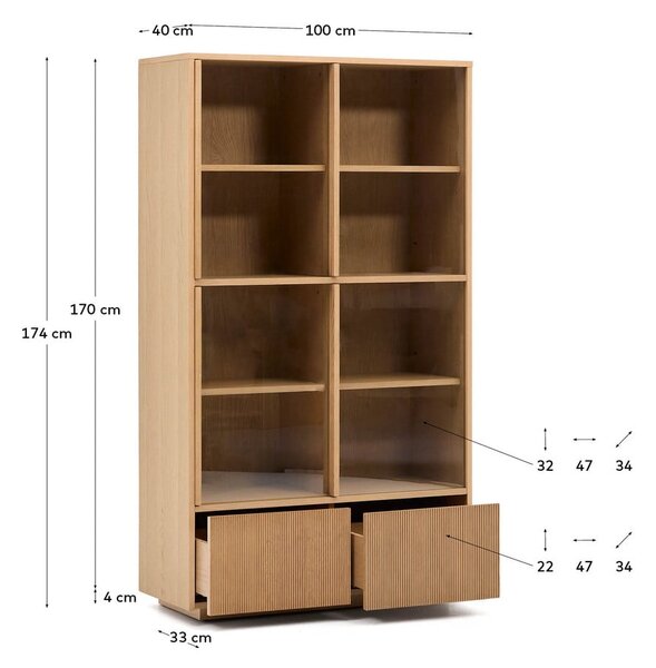 Vitrina u dekoru hrasta s kliznim vratima u prirodnoj boji 100x174x40 cm Helvine – Kave Home