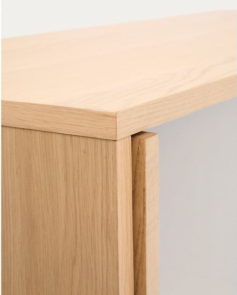 Vitrina u dekoru hrasta s kliznim vratima u prirodnoj boji 100x174x40 cm Helvine – Kave Home