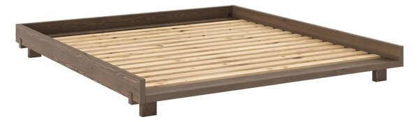 Smeđi bračni krevet od masivnog bora s podnicom 180x200 cm Social – Karup Design