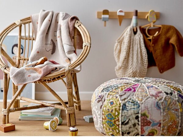 Dječja vješalica od ratana Aranya – Bloomingville Mini