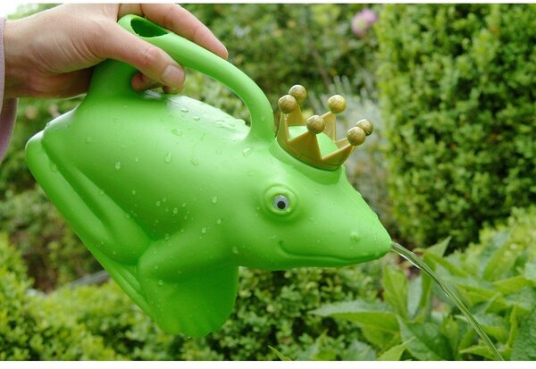 Plastična kanta za vodu 1,7 l Frog – Esschert Design