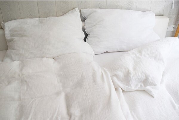 Bijela posteljina za bračni krevet od muslina 200x200 cm Plain Muslin – Butter Kings