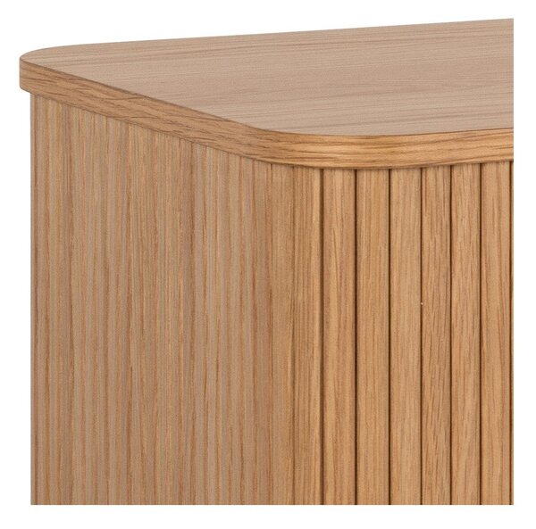 Niska komoda u dekoru hrasta s kliznim vratima u prirodnoj boji 160x80 cm Langley – Actona