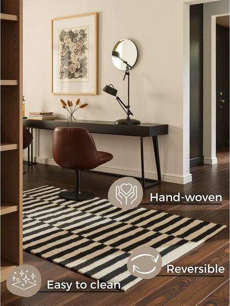 Crno-bijeli obostrani/ručno rađen vuneni tepih 120x180 cm Donna – Hanse Home