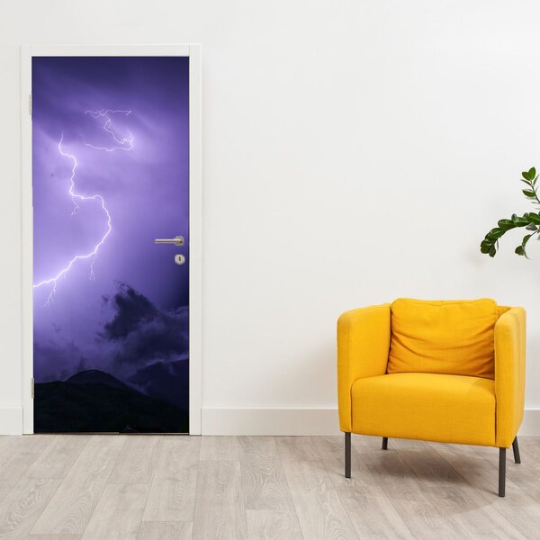 Foto tapeta za vrata - Ljubičasto nebo i munja (95x205cm)