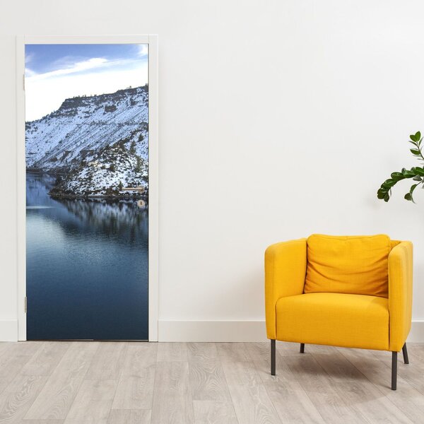 Foto tapeta za vrata - Zimski krajolik s jezerom (95x205cm)