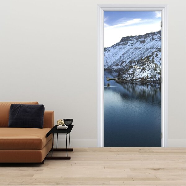Foto tapeta za vrata - Zimski krajolik s jezerom (95x205cm)